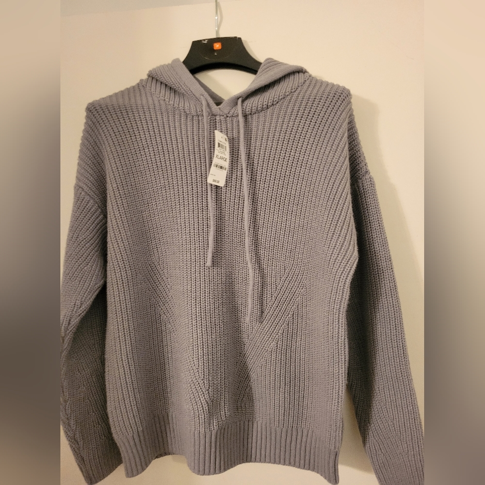 Hooded Sweater